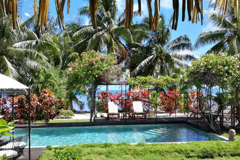 Stay at beautiful Fare Pea Iti | Photo credit: Tahiti Tourisme