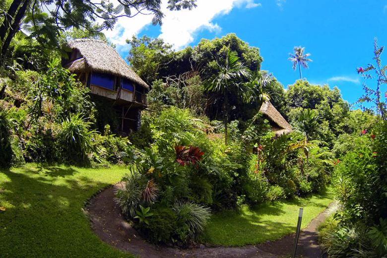 Stay at Vanira Lodge in Tahiti Iti | Photo credit: Tahiti Tourisme