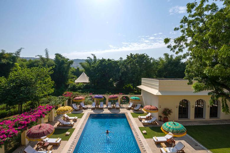 Stay at the glamorous Oberoi Vanyavilas Wildlife Resort | Photo credit: Oberoi Vanyavilas Wildlife Resort