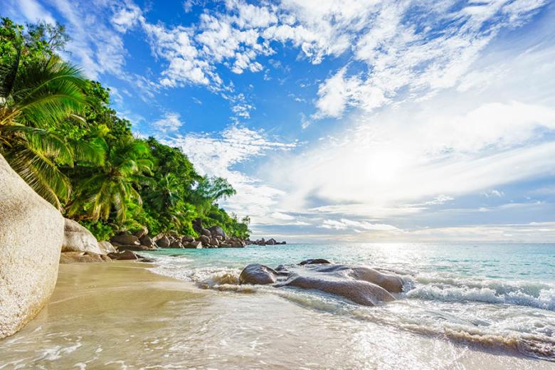 Visit beautiful Anse Georgette | Travel Nation