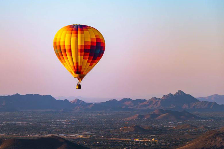 Book a hot air balloon flight over Phoenix, Arizona | Travel Nation
