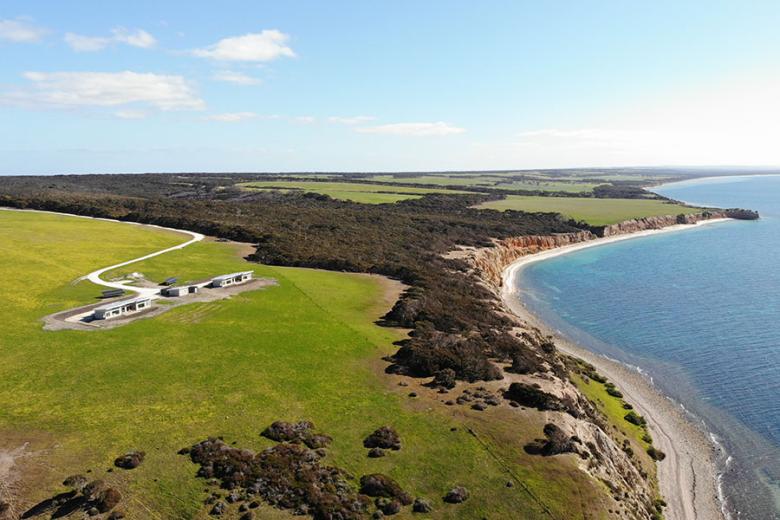 Enjoy the serene and peaceful atmosphere at Oceanview Eco Villas in Kangaroo Island | Photo credit: South Australia Tourism 