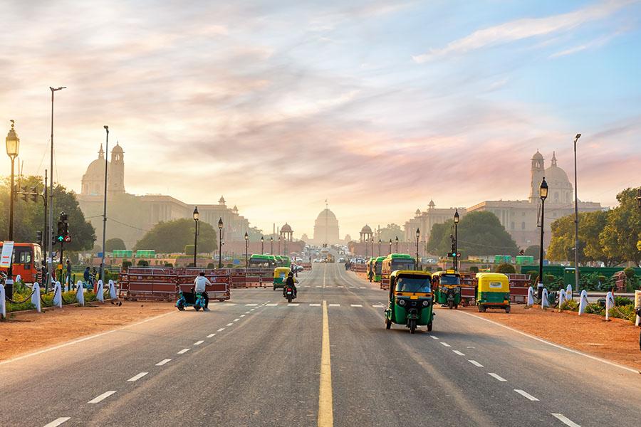 Explore the wide streets of New Delhi | Travel Nation