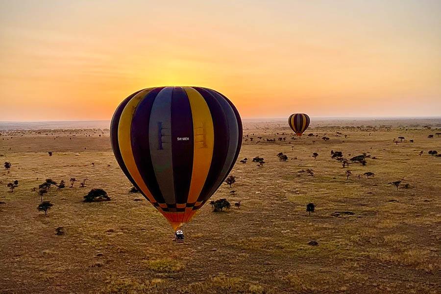 Plan a sunrise hot air balloon flight in Tanzania | Travel Nation