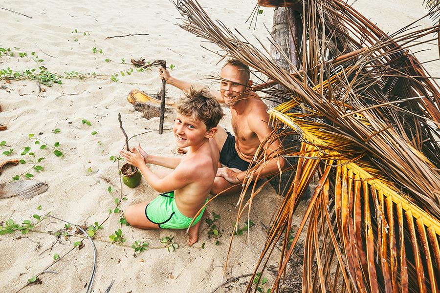 Learn local customs and crafts with your family in French Polynesia | Travel Nation