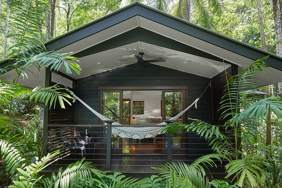 Stay at the beautiful Silky Oaks Lodge and wake up to the sounds of the Daintree | Photo credit: Silky Oaks Lodge