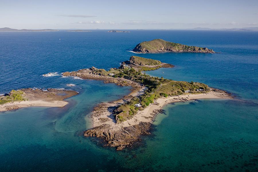 Explore the tiny paradise of Pumpkin Island | Photo credit: Tourism & Events Queensland