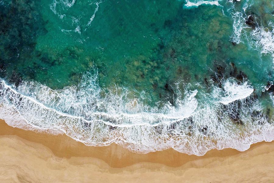 Stroll along the beach at Sorrento on the Mornington Peninsula | Photo credit: Visit Victoria