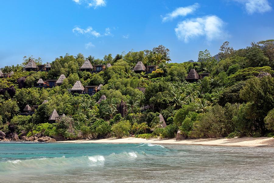 Relax at the beautiful Anantara Maia in the Seychelles | Travel Nation