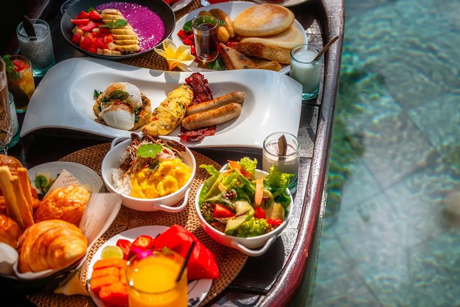 Savour an intimate floating dining experience where exceptional cuisine meets tropical serenity at Hanging Gardens of Bali | Photo credit: Hanging Gardens of Bali