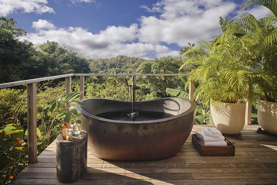 Relax with a view from your private soaking tub at Islas Secas Resort | Photo credit: Islas Secas
