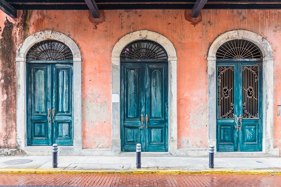 Admire the colourful architecture in Casco Viejo in Panama City | Travel Nation