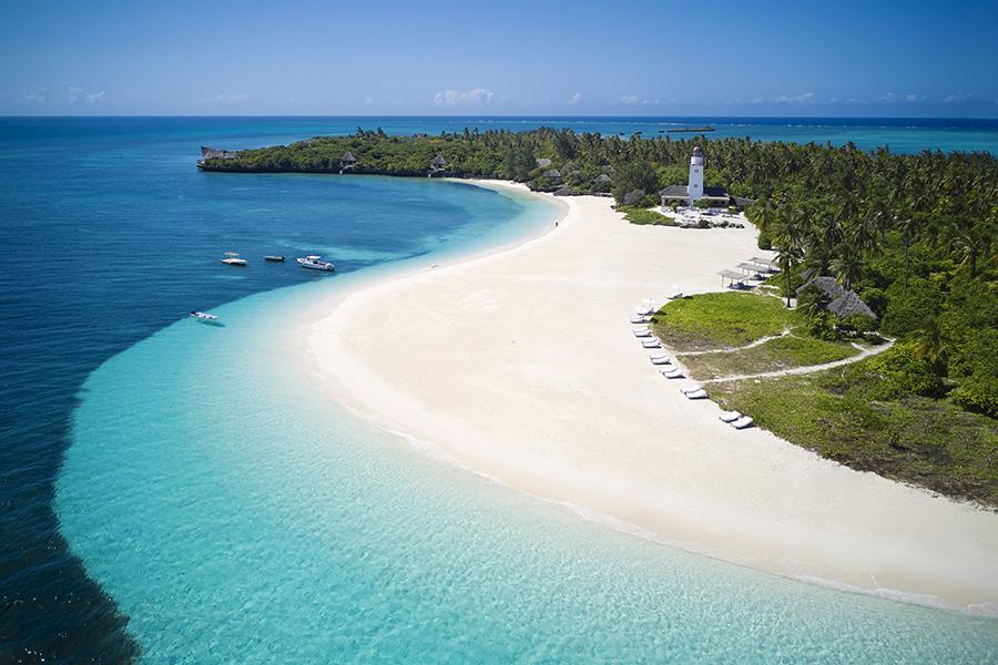 Stroll along the white sands of Fanjove Island, Tanzania | Photo credit: LABA LABA