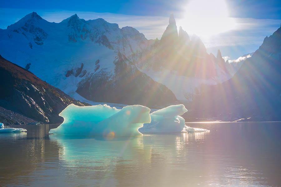 Watch the sun glint off glaciers around El Chalten | Travel Nation