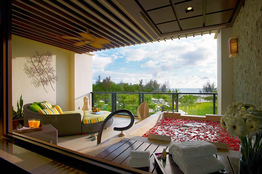 Grainne stayed in the Ocean Wing of the Shangri-La Rasa Ria