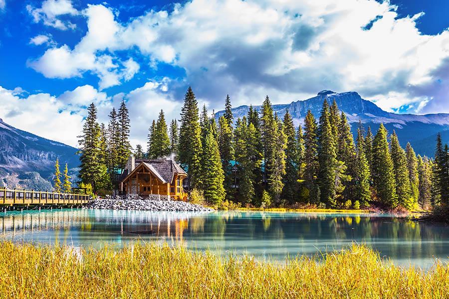 Explore the amazing scenery of Yoho National Park | Travel Nation