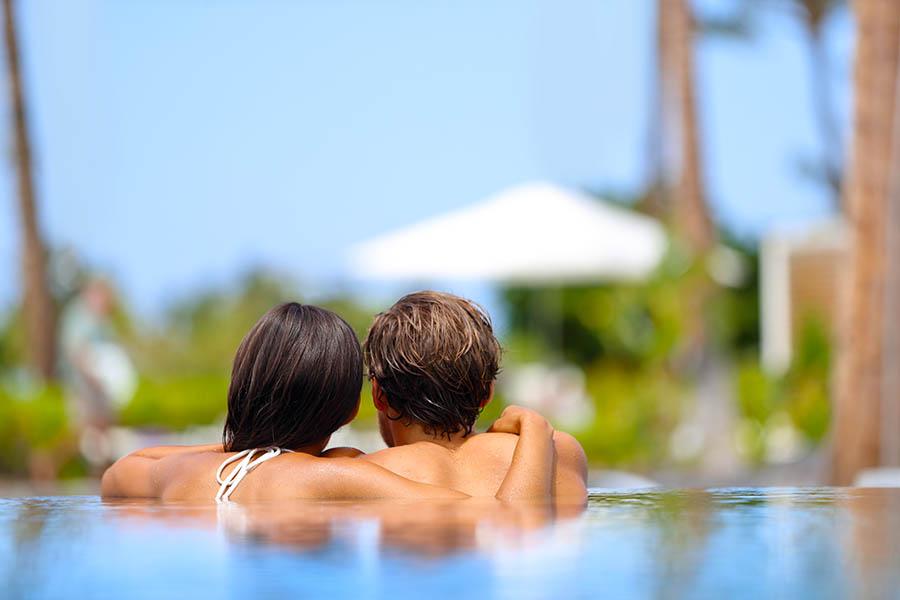 Relax in luxury resorts on the Cook Islands | Travel Nation