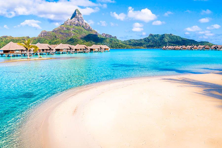 Soak up the tropical scenery of Bora Bora | Travel Nation