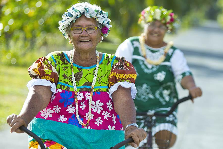 Meet the locals in French Polynesia | Photo credit: Tahiti Tourisme