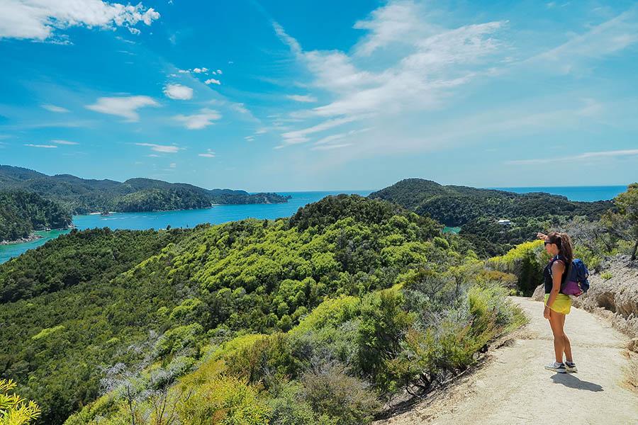 Visit the bays and islands of Abel Tasman | Travel Nation