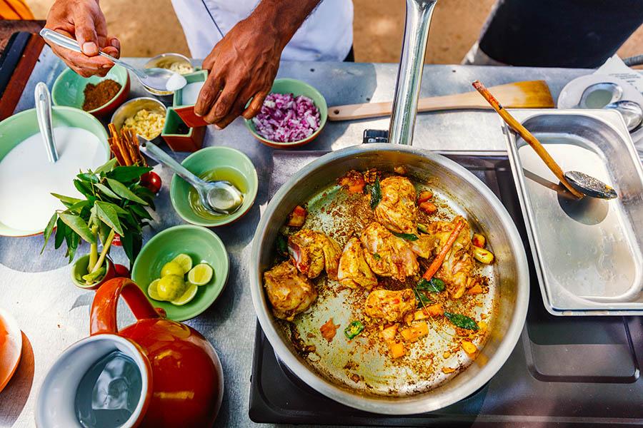 Try a local cooking class in Sri Lanka | Travel Nation