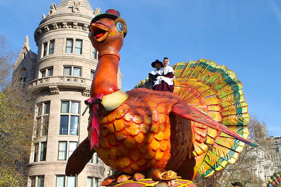 Watch the Macy's Thanksgiving Day Parade in New York | Travel Nation