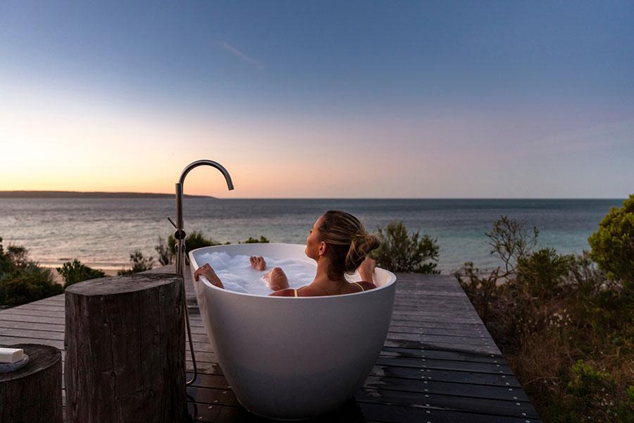 Relax in luxury at One Kangaroo Island | Photo credit: One Kangaroo Island