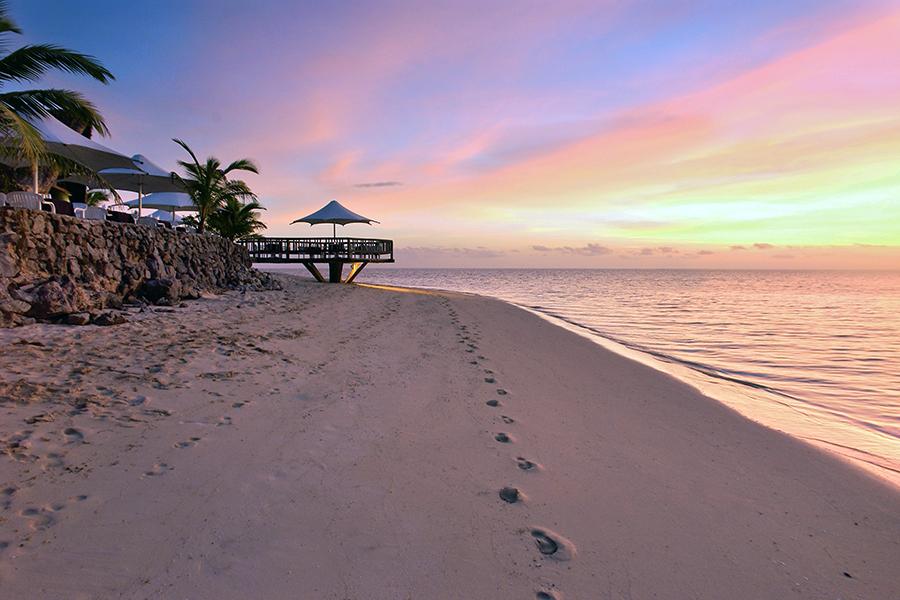 Castaway Island Resort - Sunset