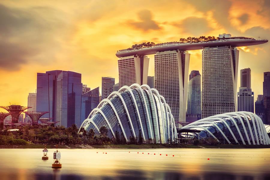 Singapore at dusk | 3 Days in Singapore