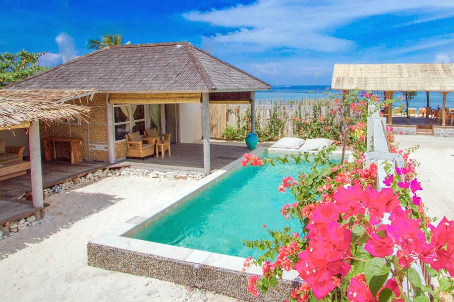 Milly stayed in a one-bedroom villa at the beautiful Avia Villa Resort & Spa