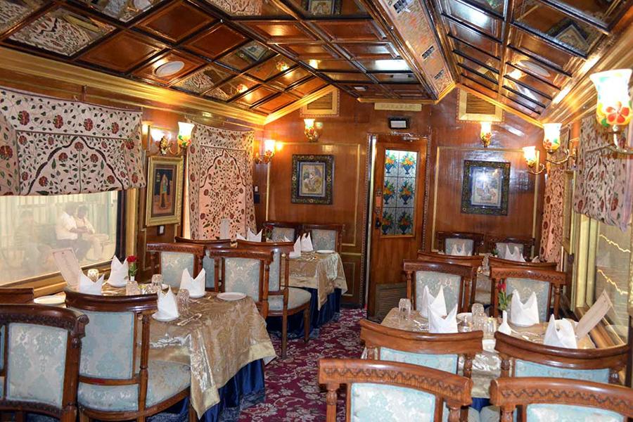 Palace on Wheels