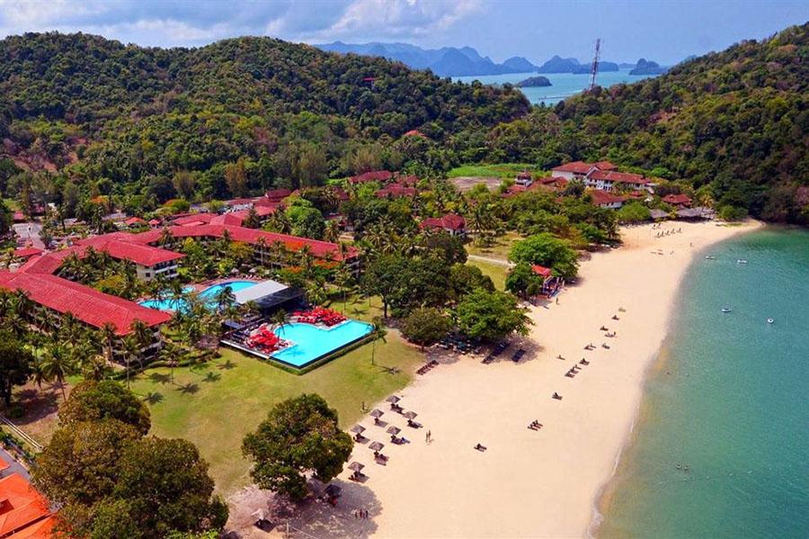 Fancy a spot of lounging at Holiday Villa Beach Resort & Spa?