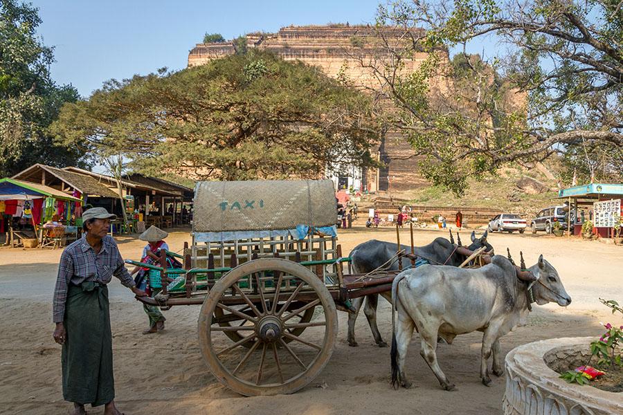 Why not discover the famous sites of Mingun by local taxi?