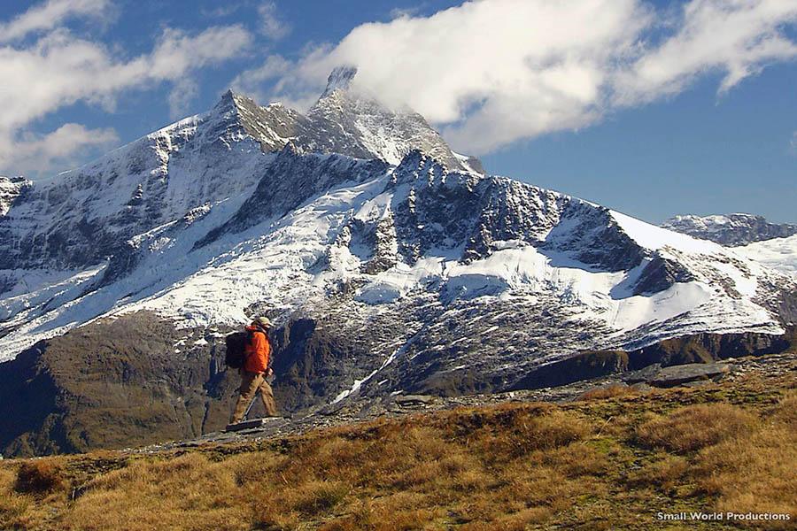 Don't miss the highlights of Middle Earth!