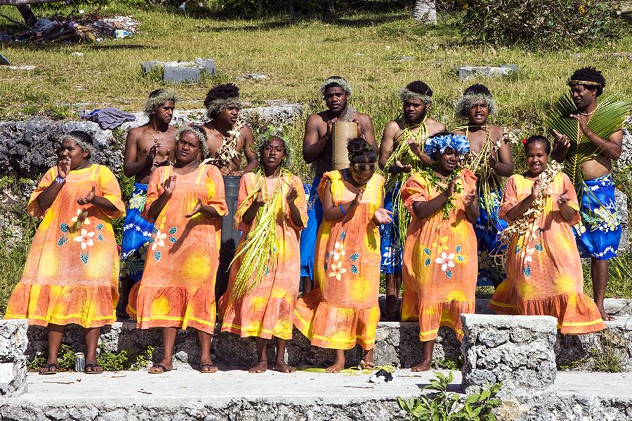 Enjoy the traditional dancing of the Kanak people