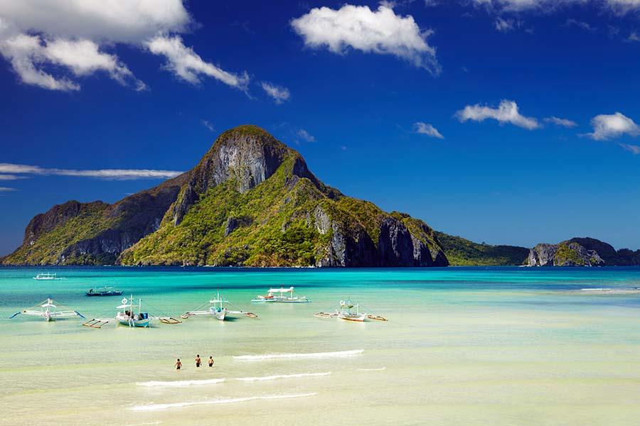 A view across the bay towards El Nido