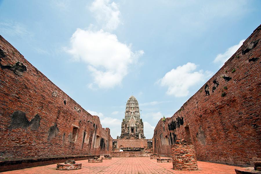 Wat Ratchaburana Pagoda, Bangkok, Thailand