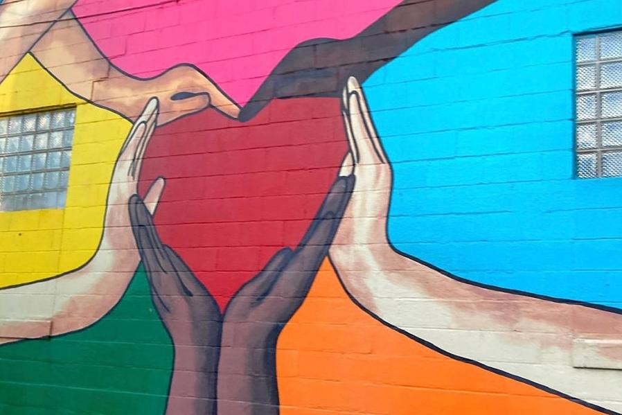 Enjoy discovering the street art in Pittsburgh | Travel Nation