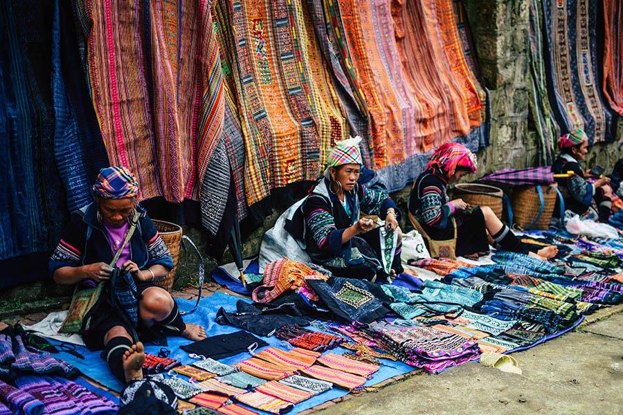 Discover the colourful markets