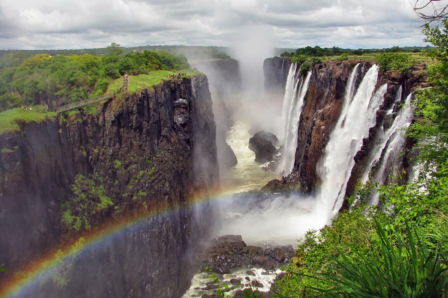 Spend 4 days at the spectacular Victoria Falls