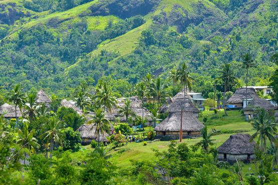 Drive through the lush green hills of Viti Levu | Travel Nation