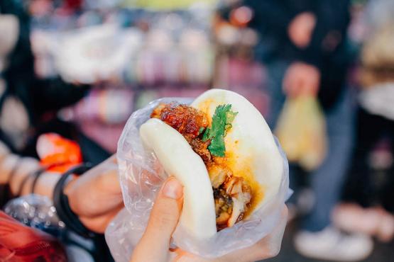 Try a traditional bao bun in Taipei | Travel Nation