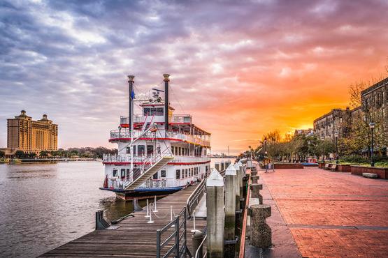 Take a riverboat trip through Savannah, Georgia | Travel Nation