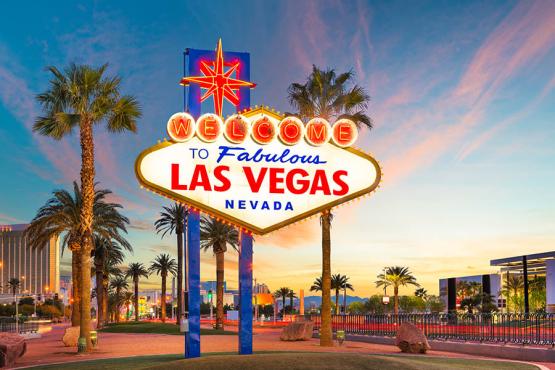 See the sunset over iconic Las Vegas | Travel Nation