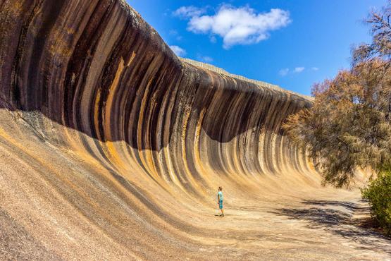 Take pictures at the incredible Wave Rock | Travel Nation